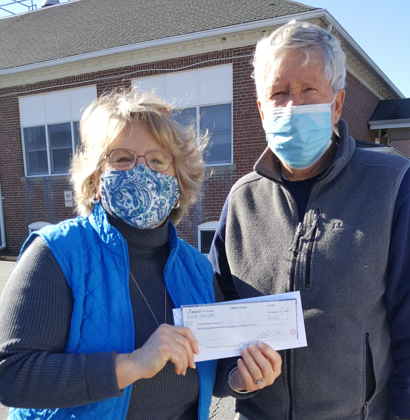 Club Members Continue to Serve the Local Community